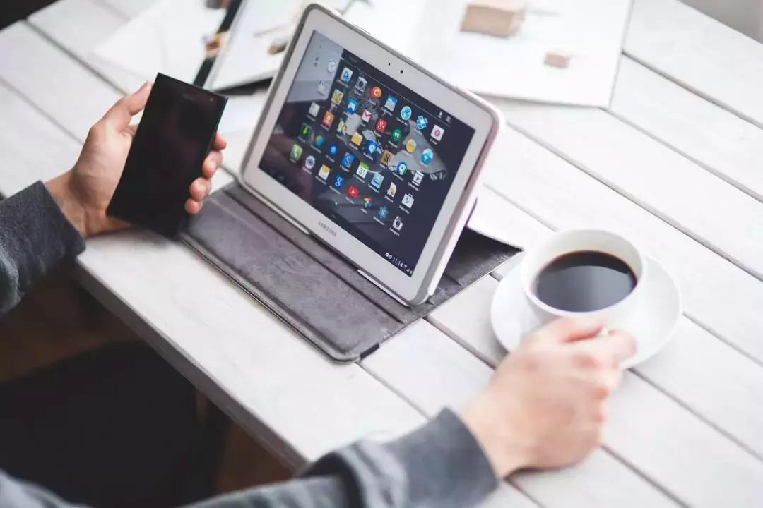 Con i video corsi è più divertente imparare il tedesco. 