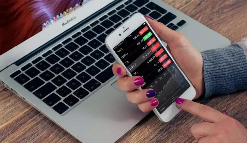 Puoi migliorare la tua tecnica canora con le app!