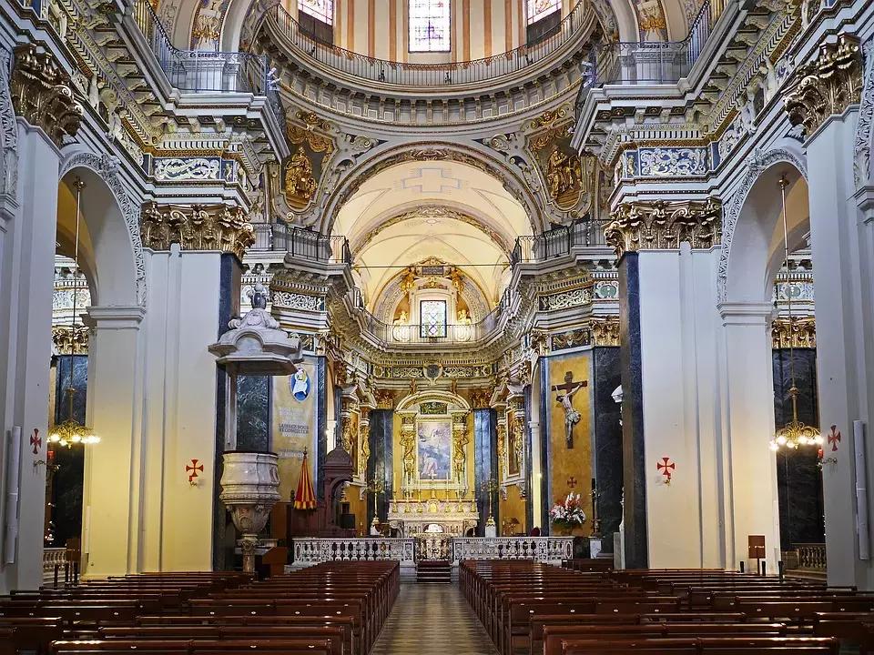 L'architettura italiana barocca è un tipico esempio di ostentazione!