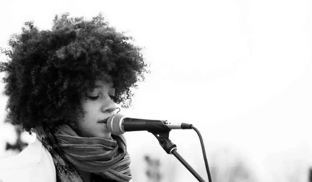 Scopri perché dovresti prendere lezioni di canto!