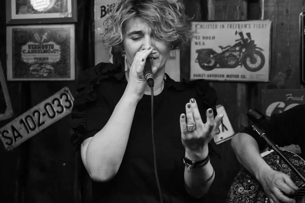 Lo stesso risultato non può essere raggiunto altrettanto facilmente in senso inverso.