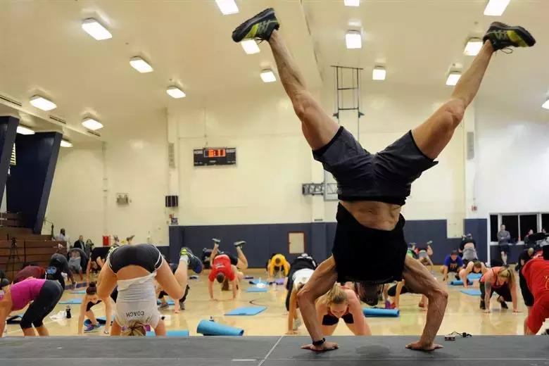 Come per qualsiasi attività, nell'apprendimento della lingua la motivazione è un elemento essenziale per progredire.