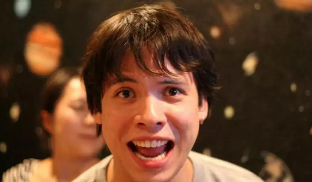 Scopri come non avere più una voce da karaoke!