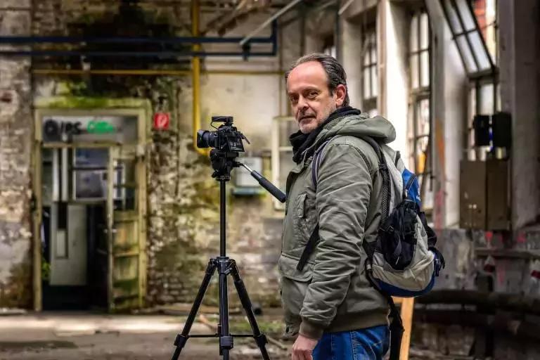 Ogni fotografo professionista dispone il suo treppiedi!