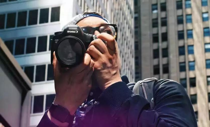 Frequentate le migliori scuole per diventare un maestro fotografo