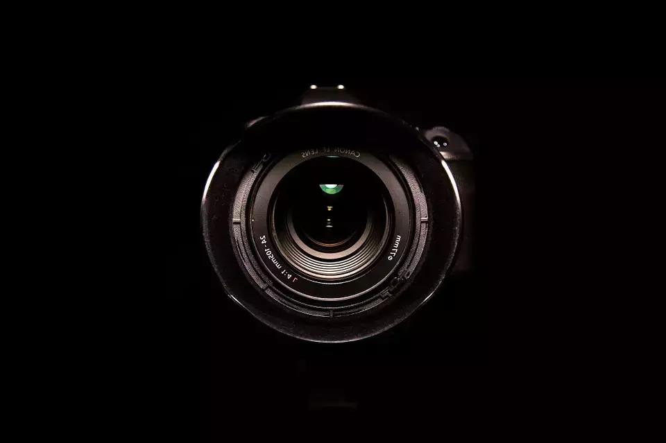 Il diploma è la formazione da seguire per rendere la fotografia un lavoro a tempo pieno.