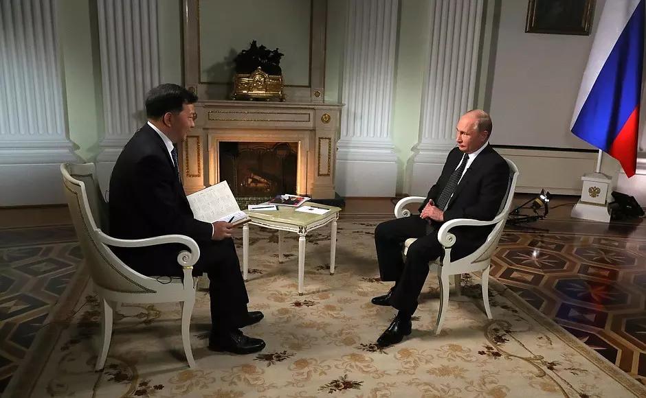 La Cina è una delle grandi potenze del mondo insieme a USA e Russia.
