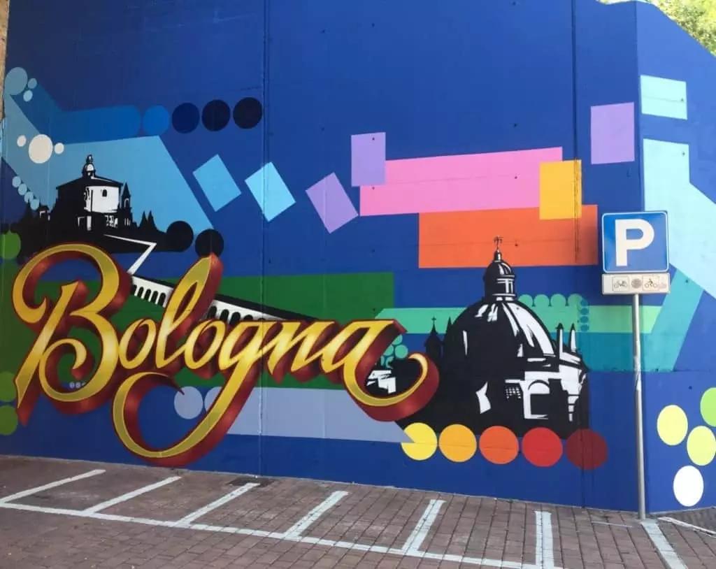 Bologna ti dà la possibilità di seguire corsi di disegno presso atelier di artisti e associazioni, a scuola e all'università, ma se vuoi imparare a disegnare con i tuoi tempi scegli un insegnante di disegno su Superprof.