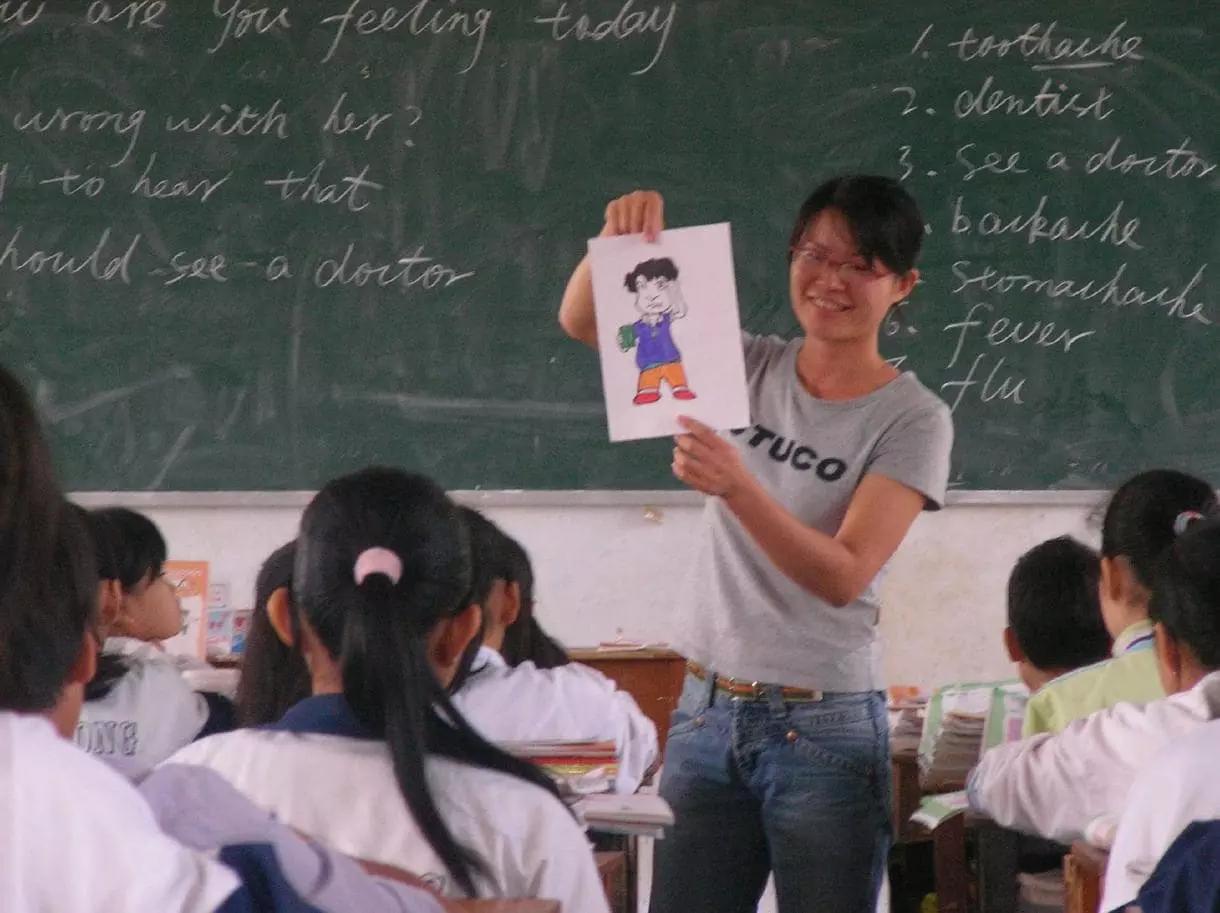 Se non ami i corsi collettivi puoi prendere lezioni a domicilio con un insegnante di giapponese.