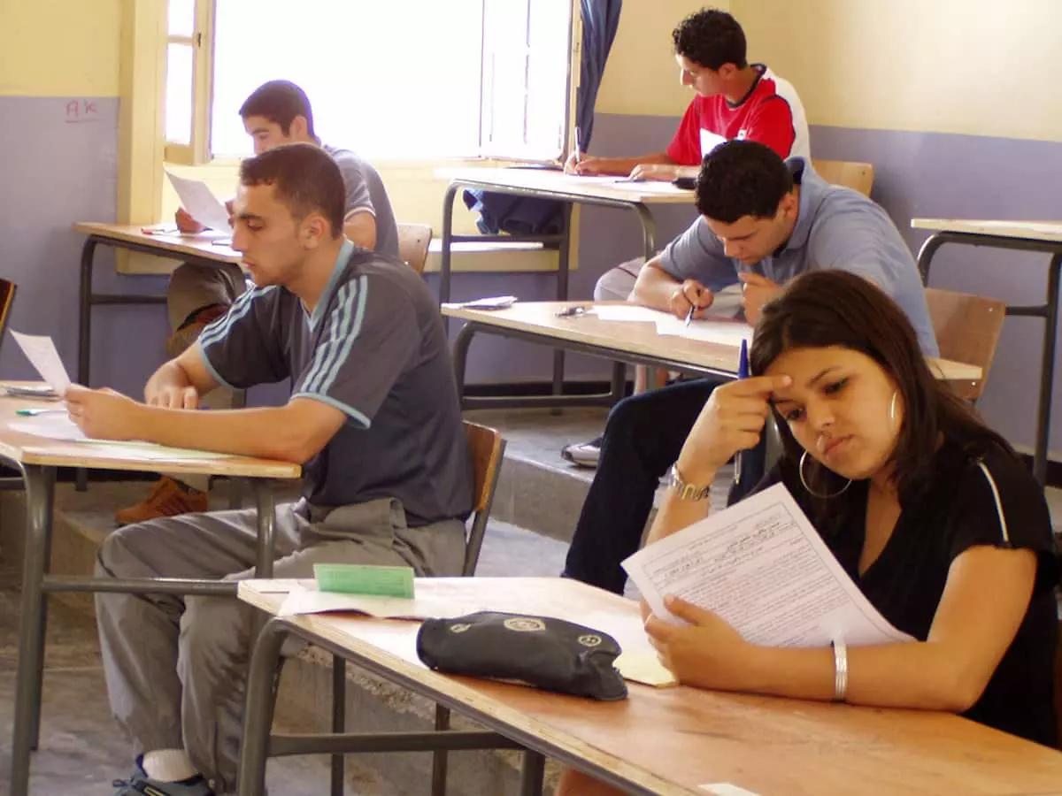 Gli studenti del liceo coreutico studiano danza anche per gli esami di maturità.