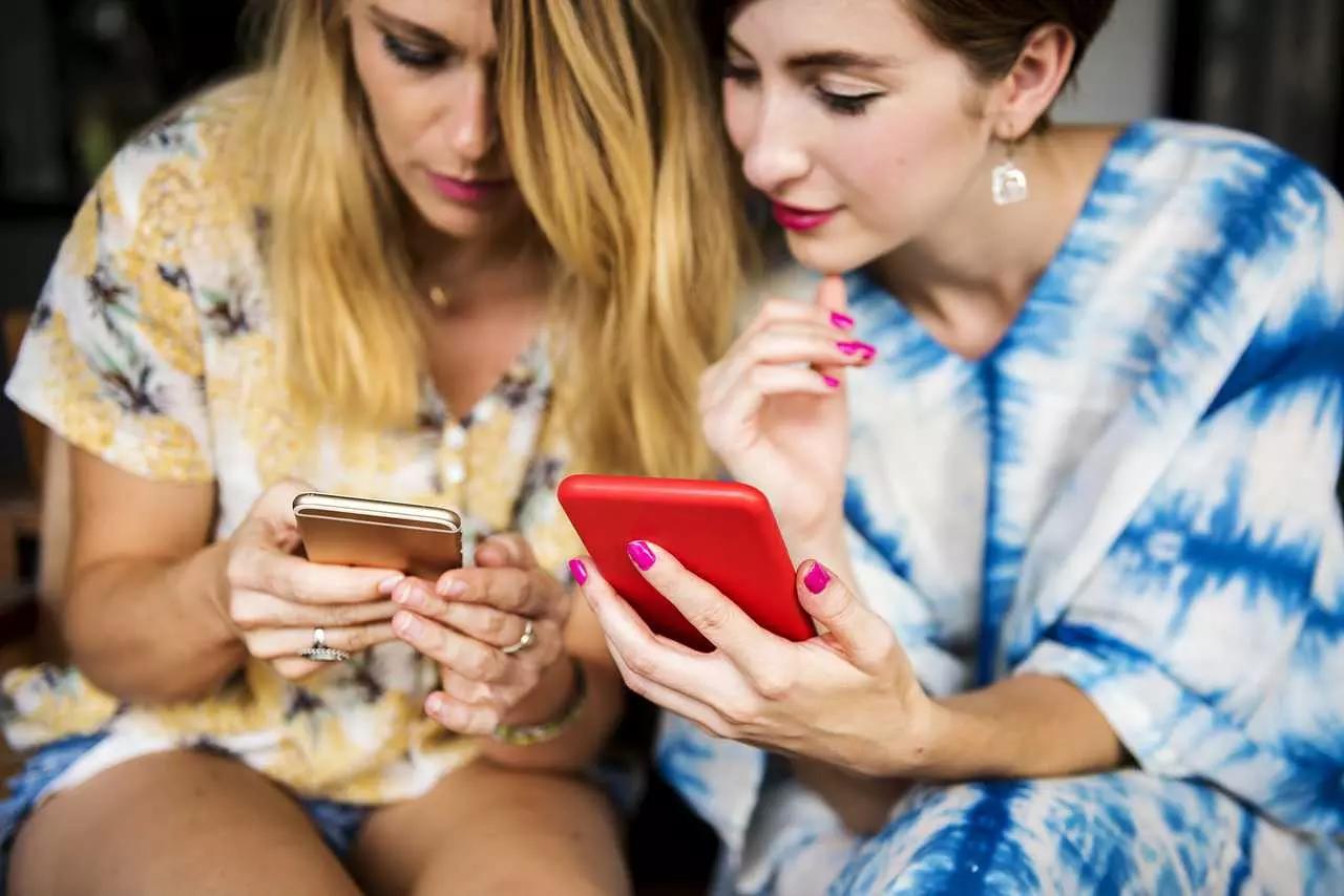 Basterà un’occhiata allo smartphone di tanto in tanto, per memorizzare nuove parole.