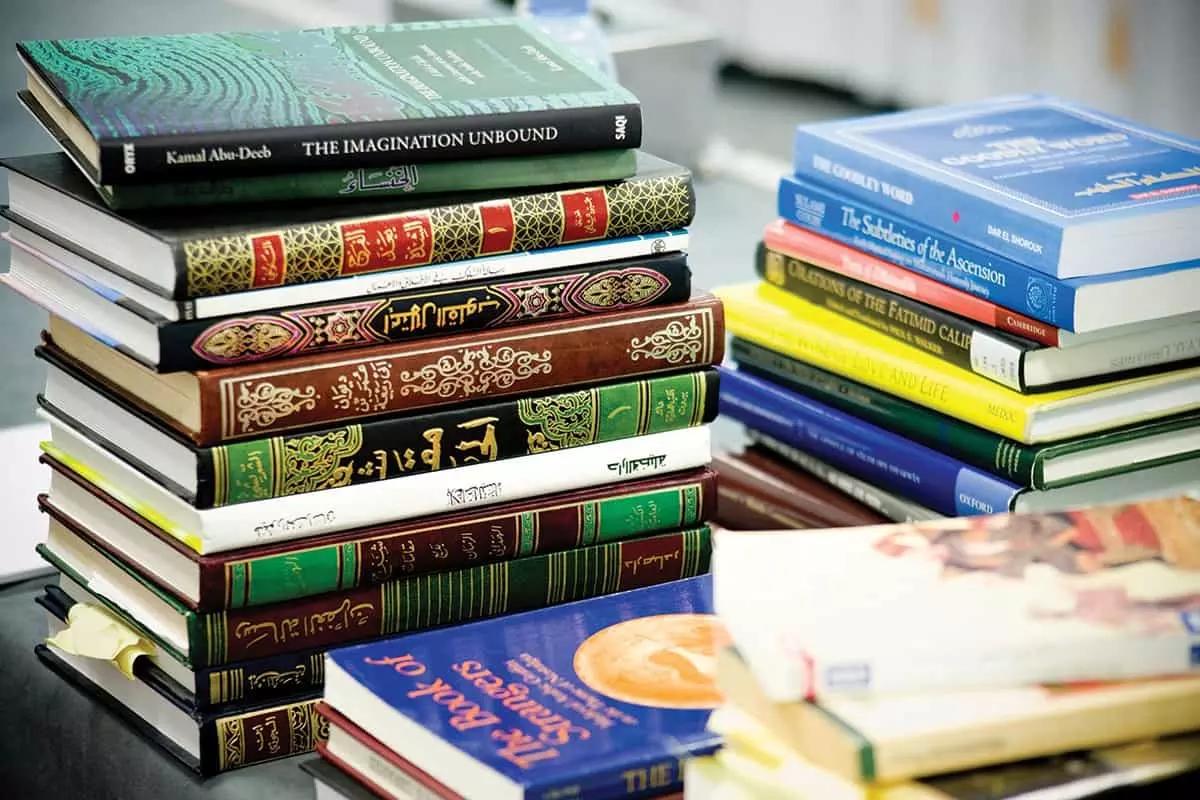 Puoi studiare lingua araba all'università e imparare ad apprezzare il grande patrimonio letterario e artistico del mondo arabo.