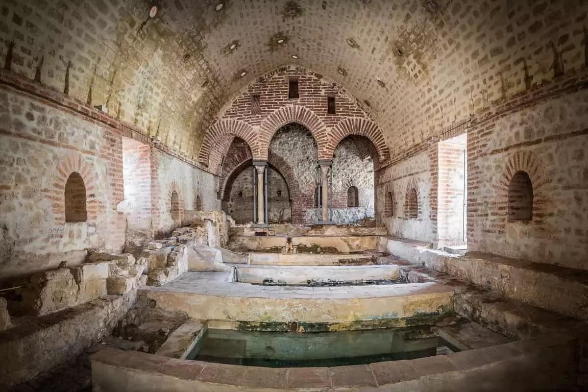 Scopri le tracce della presenza araba nella tua città mentre prendi lezioni di arabo a Palermo. 