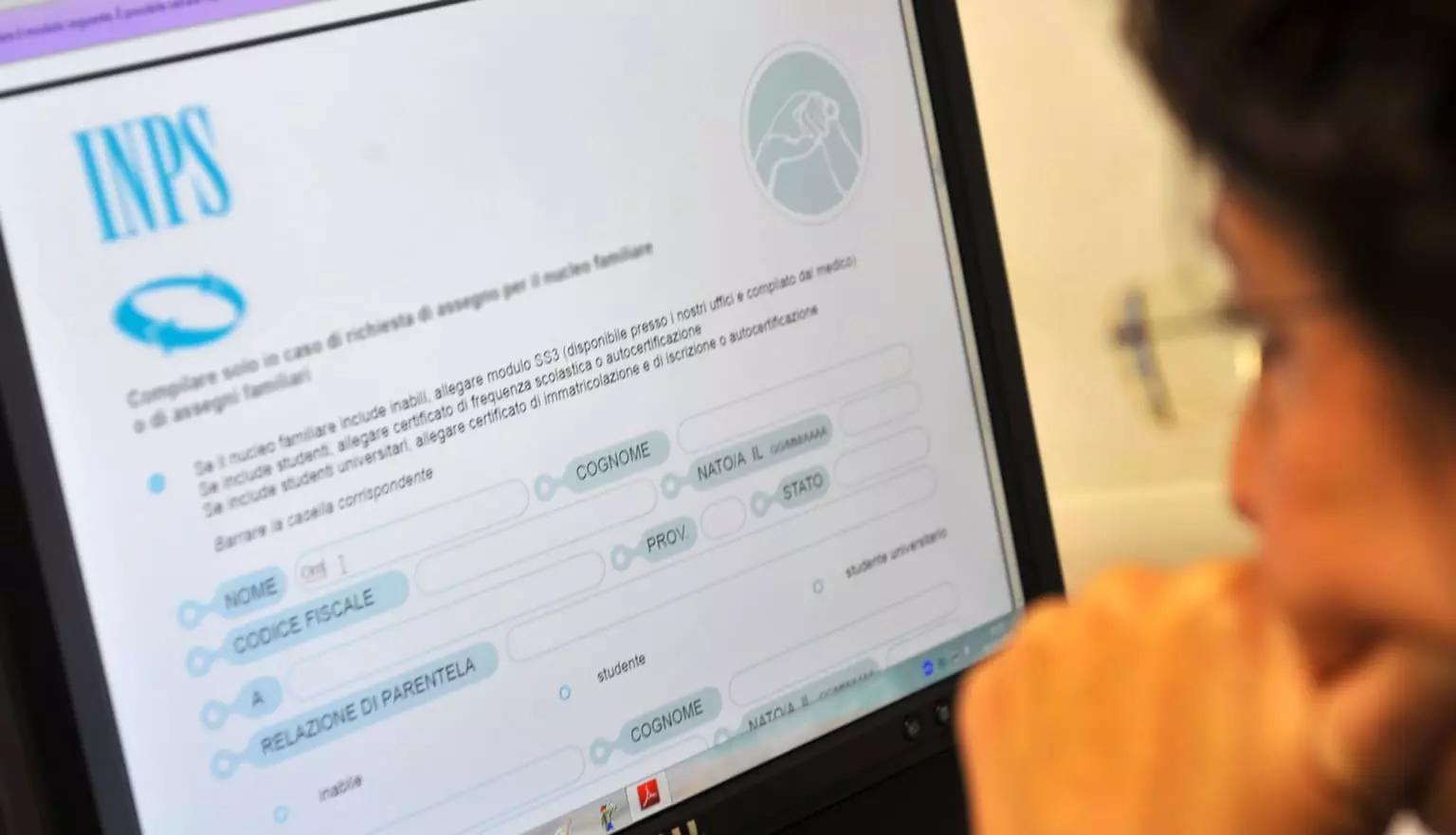 Oggi puoi gestire legalmente le lezioni private acquistando il libretto famiglia sul sito dell'INPS con vantaggi sia per te, sia per l'insegnante a domicilio.