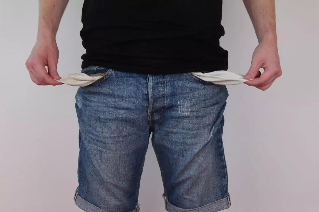 Se cerchi lezioni private ma non hai le risorse per pagarle puoi scegiee delle alternative come i corsi di sostegno scolastico e le associazioni di volontariato, i siti per materiale didattico gratuito e i MOOC oppure i siti per il baratto di beni e servizi.