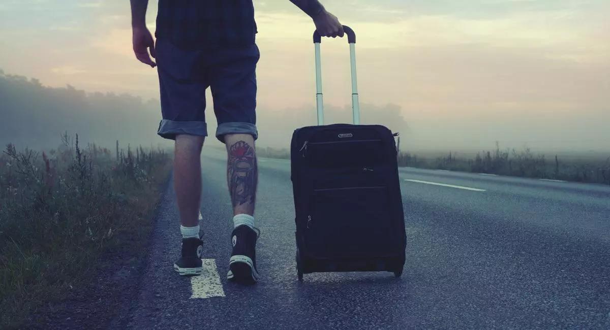 Se ti iscrivi all'università italiana poi puoi partire in una università Spagna con uno cambio universitario.