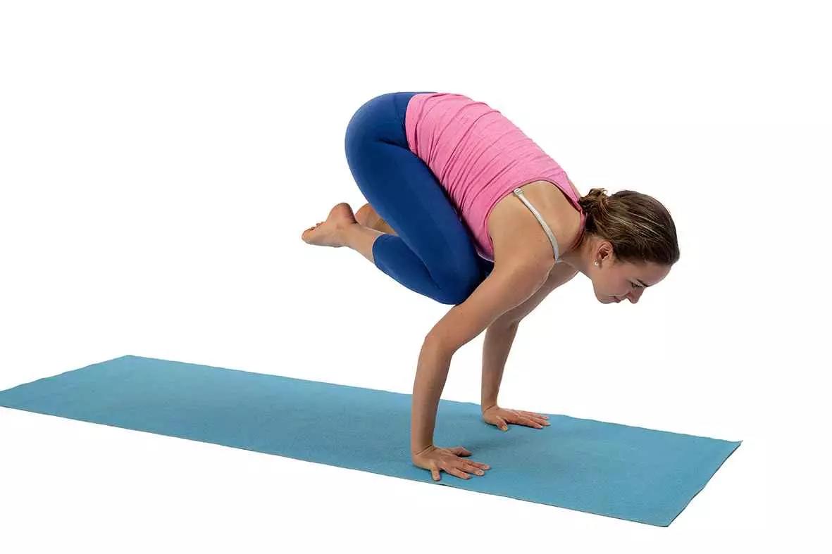 Le posture non sono complesse, ma è sempre meglio progredire lentamente, da una fase all’altra della conoscenza di questa disciplina.