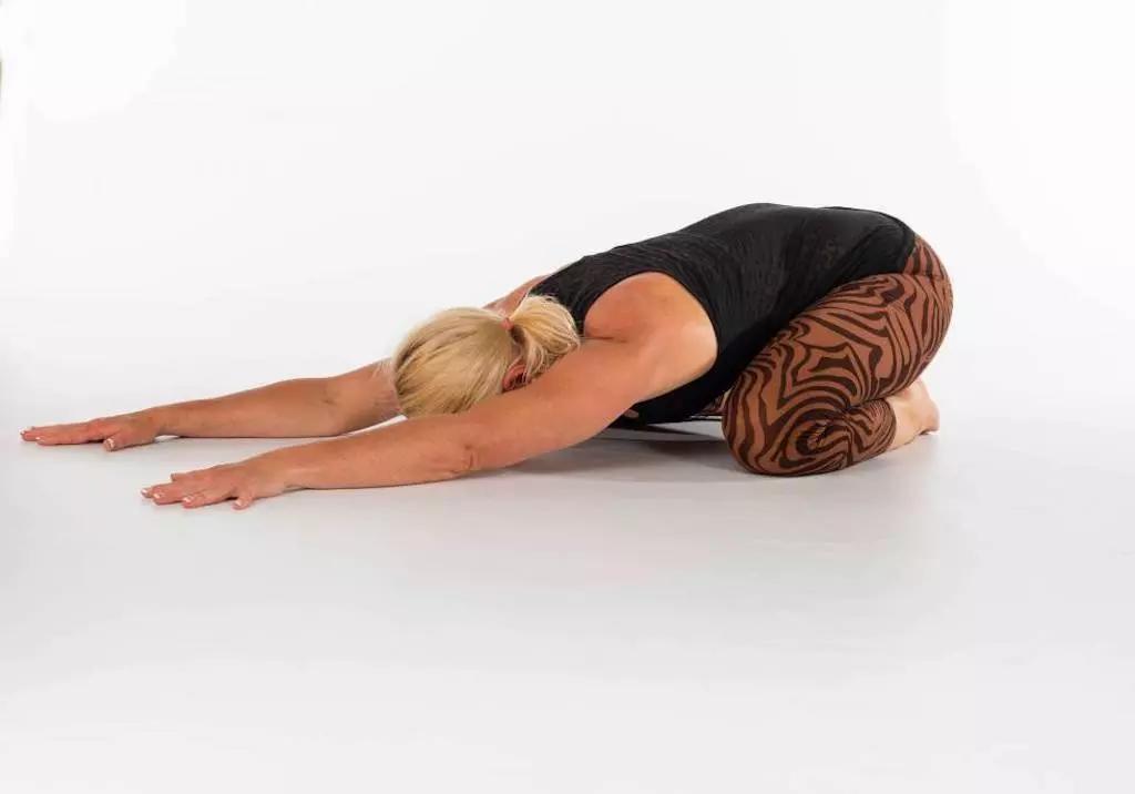 Lo Yoga è una filosofia di vita, che ha anche la potenzialità di creare un corpo e una mente sani.