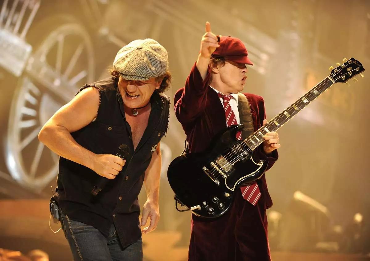 Gli AC/DC hanno scritto un capitolo estremamente importante nel libro del metal.