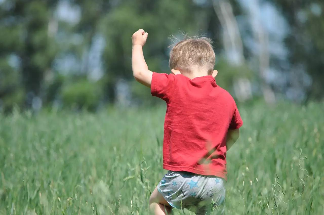 Per insegnare occorre prima imparare a muovere i primi passi nella lingua.