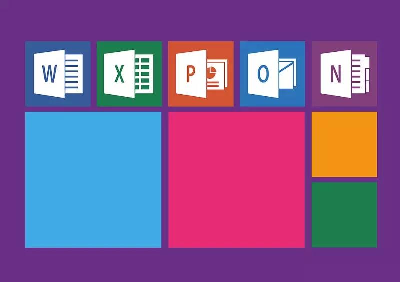 Excel fa parte di un pacchetto di software molto noti, tra cui PowerPoint e Word.