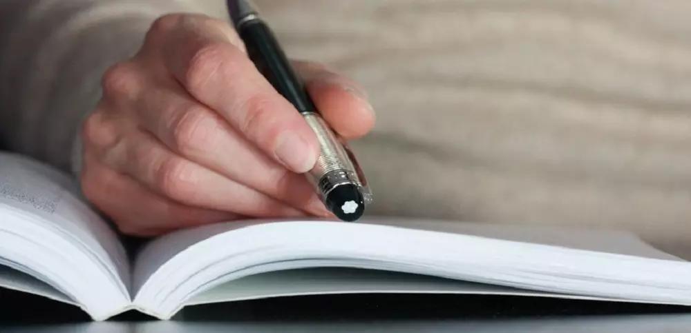 Nelle maggiori città italiane trovi molte associazioni, enti di formazione e istituti culturali che offrono lezioni in gruppo gratis o a pagamento ma se vuoi lezioni private a domicilio la soluzione migliore è contattare un insegnante di Superprof.