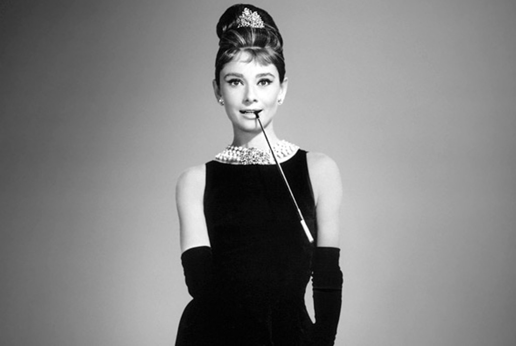 Qualunque sia il tuo livello troverai un corso di cucito adatto a te per realizzare una semplice presina o confezionare un abito.