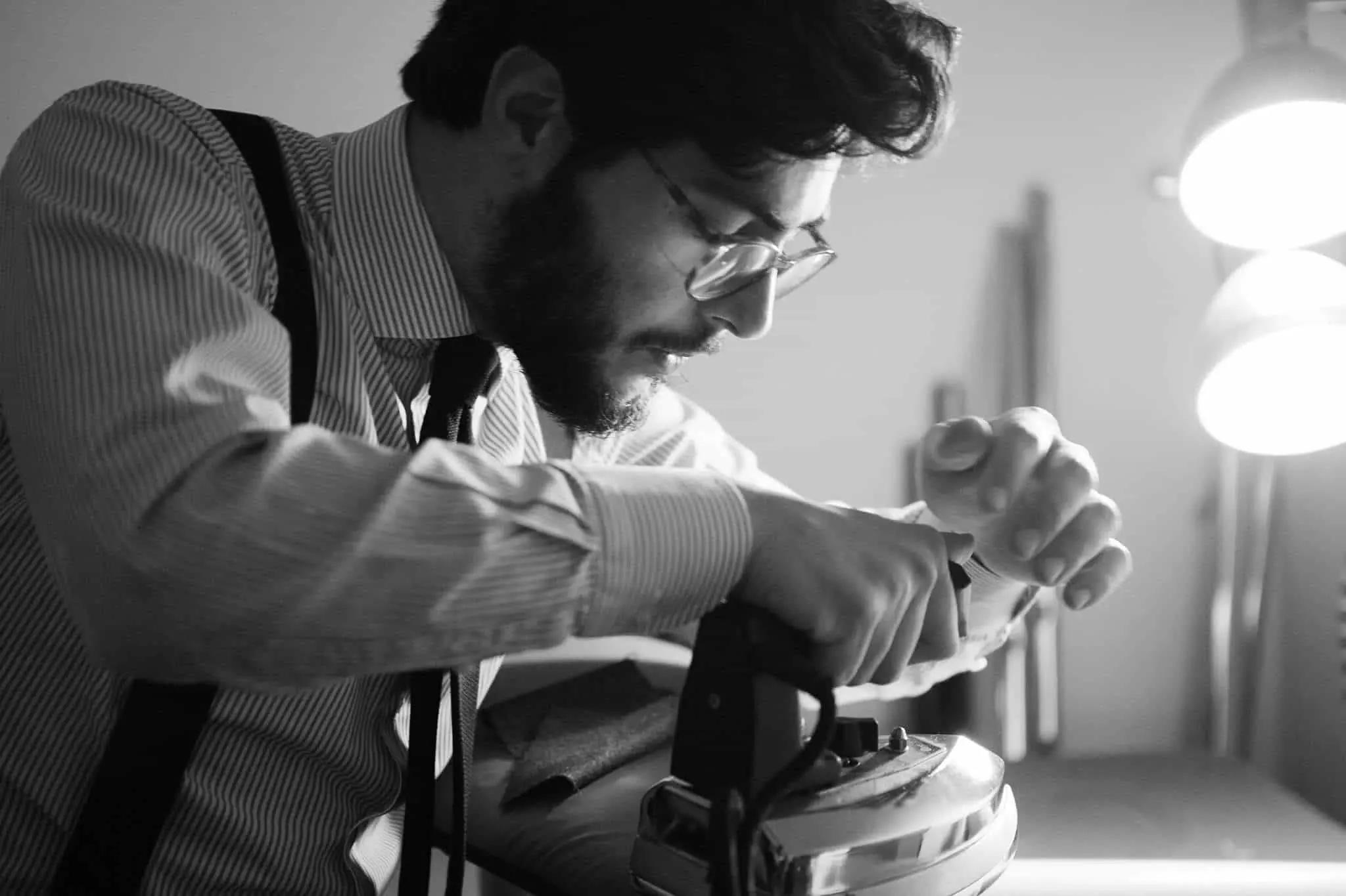 E' meglio cominciare con lezioni di cucito facili per poi aumentare il grado di difficoltà.