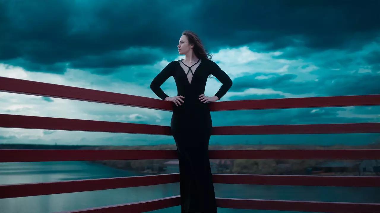 Alla fine è consentita qualsiasi personalizzazione: aggiungi pizzi, balze, perline...