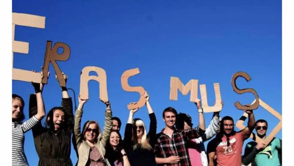 Grazie al sistema ERASMUS e al fatto che la Germania è nell'Unione europea, non devi preoccuparti del visto.