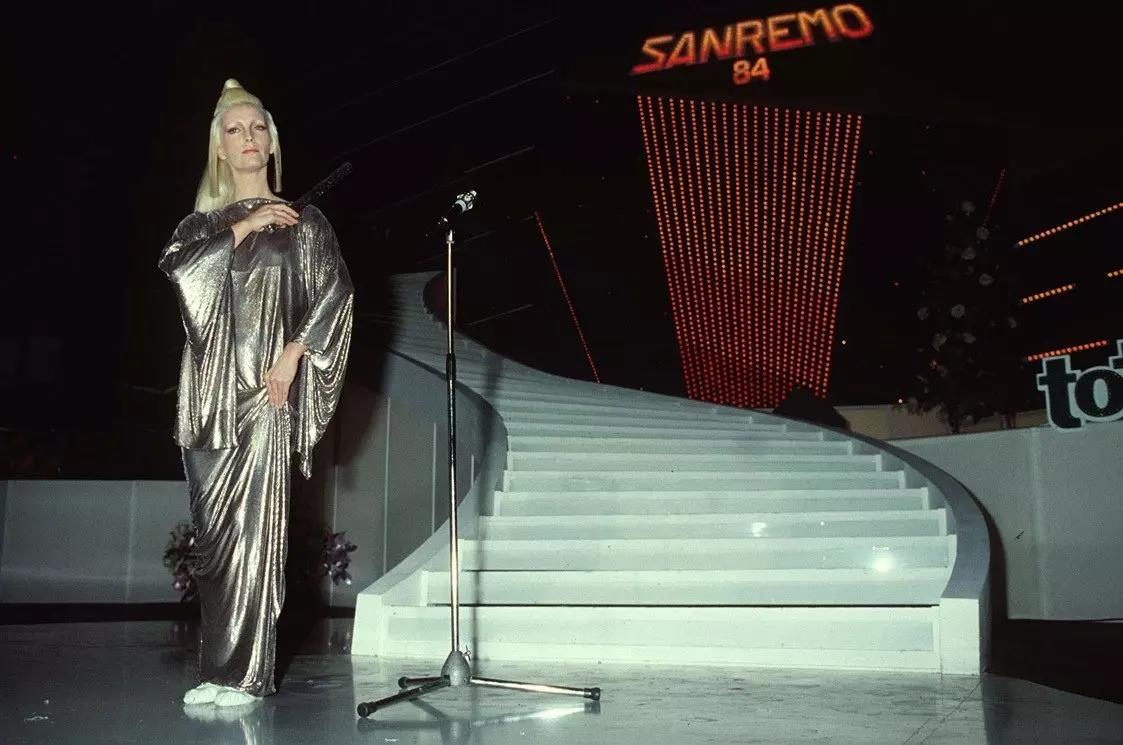 In che modo i designer italiani hanno segnato l'industria della moda?