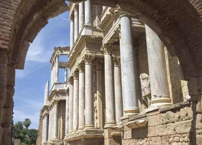 Già i romani occuparono la penisola iberica.