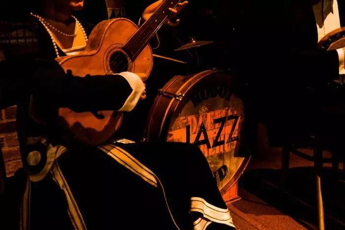 Scopri la storia del jazz!