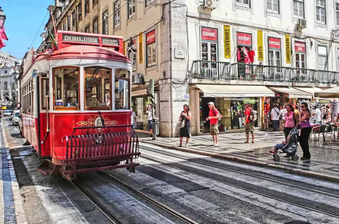 Studiare portoghese prima della partenza per il Portogallo è un'ottima idea.