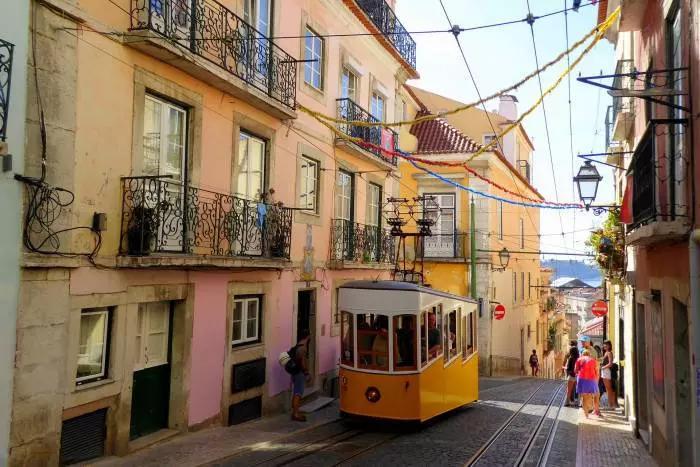 Lisbona è una città dai mille colori!