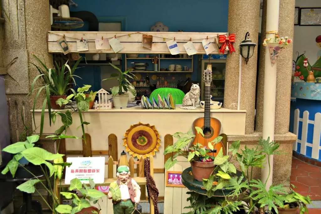 Gli ostelli della gioventù sono n modo economico per alloggiare a Rio.