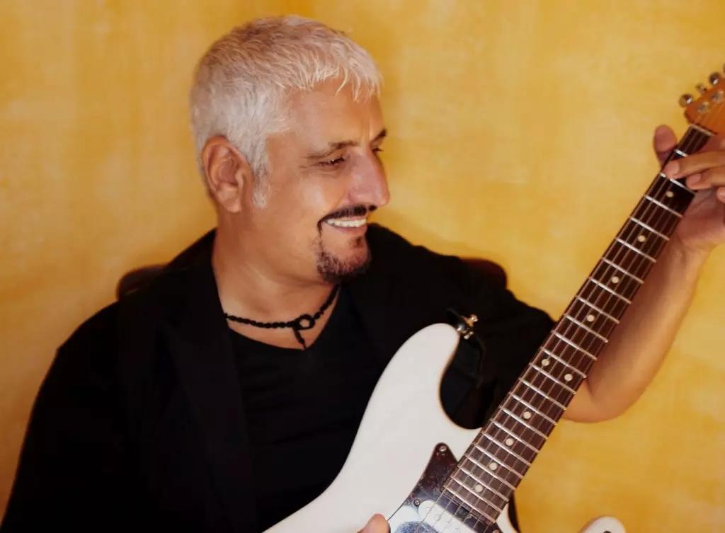 Per imparare la ritmica per chitarra devi potenziare l'ascolto,