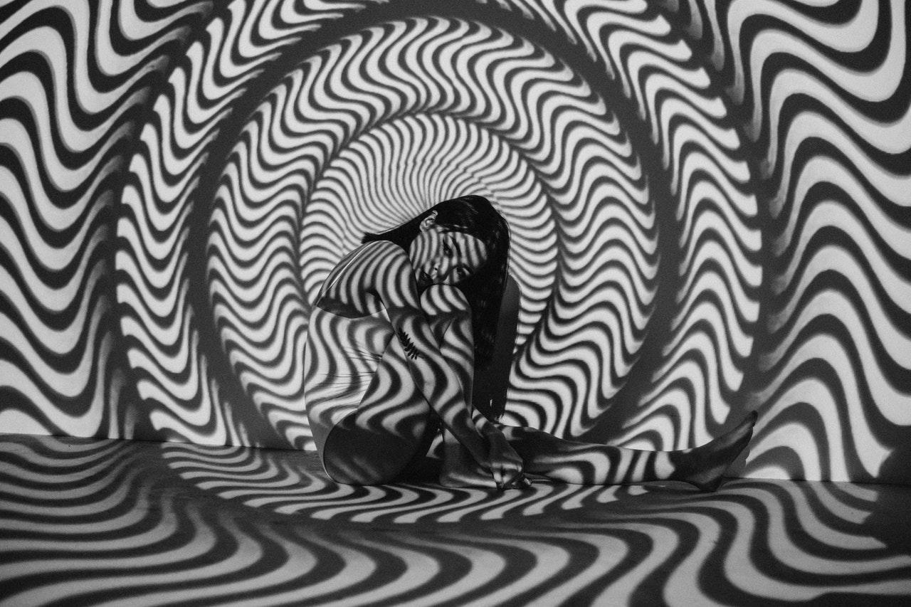 Contrasto, colore, luminosità... Modifica i parametri di base e dai nuova vita alle tue fotografie! 