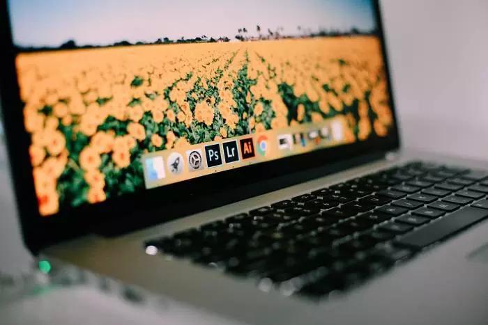 Scarica il programma direttamente sul tuo computer!