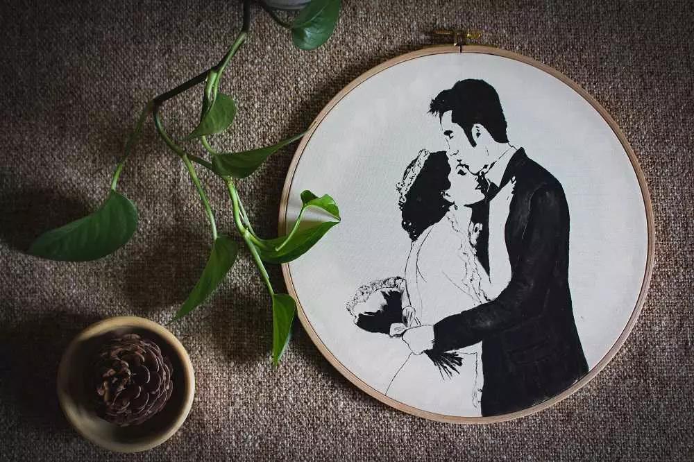 Gli spunti non mancano, né nella vita quotidiana, né sul web.