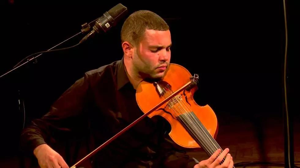 Il violino si è fuso alla cultura araba diventando uno degli strumenti di punta della musica colta.