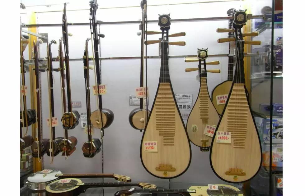 Come viene praticato il violino asiatico?