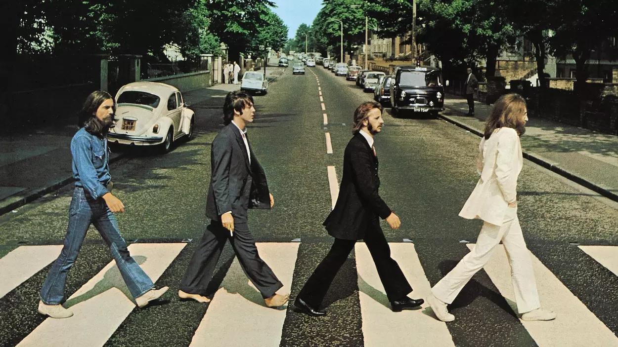 Sapresti citare altri brani dei Beatles? 
