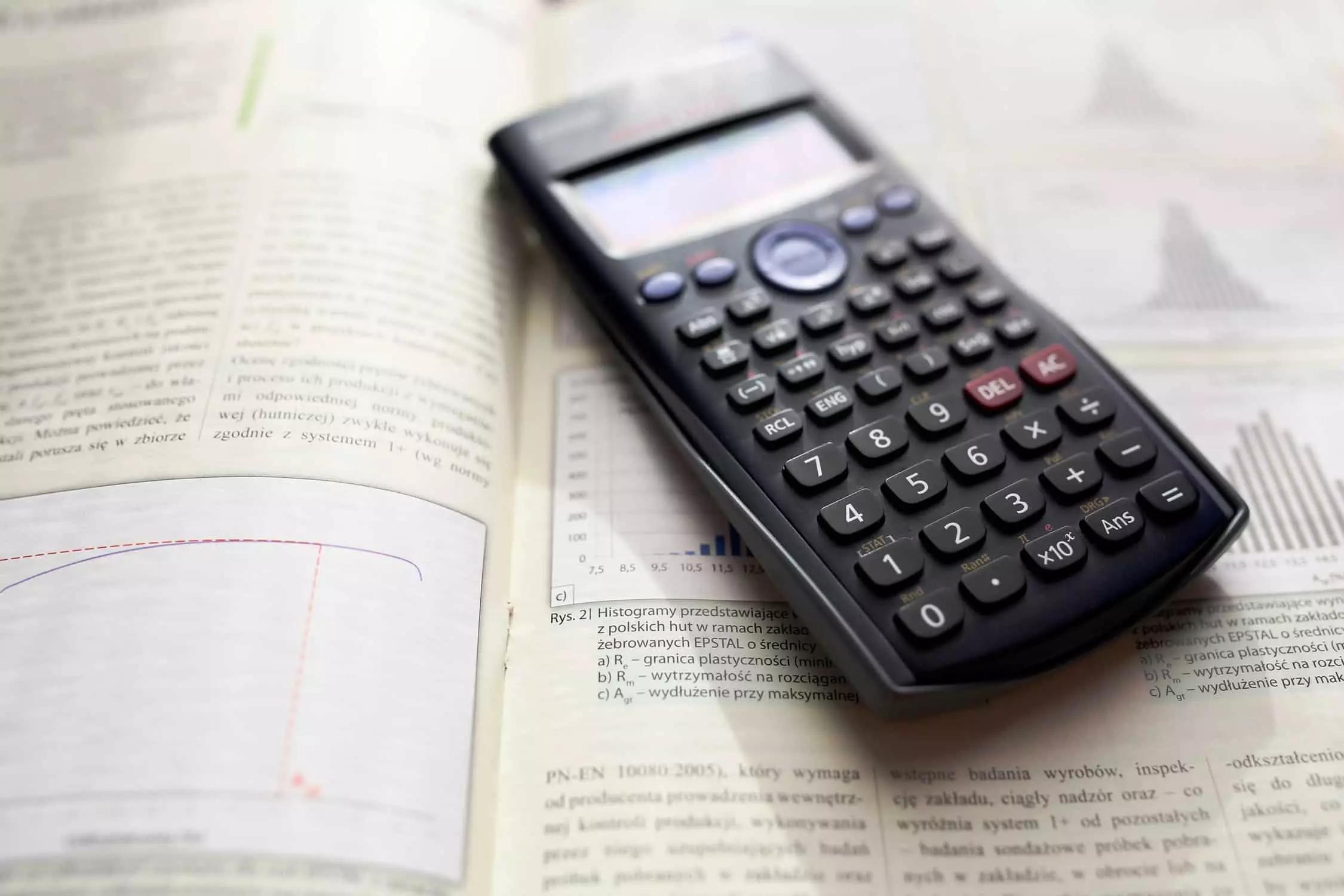 Tra le branche della fisica che bisogna conoscere ci sono la statica e l'idrostatica che nascono dai principi di Archimede.