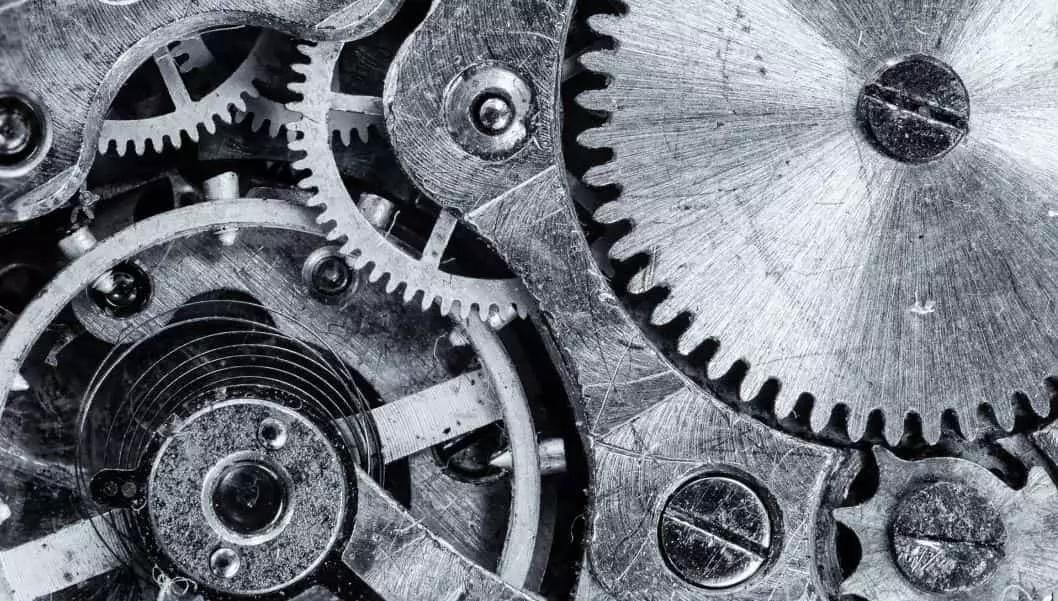 La meccanica è la branca della fisica più studiata dall'antichità, ma sono stati Newton, Galileo, Einstein e Plank a dare il maggiore impulso alla scoperta delle leggi che governano la natura.