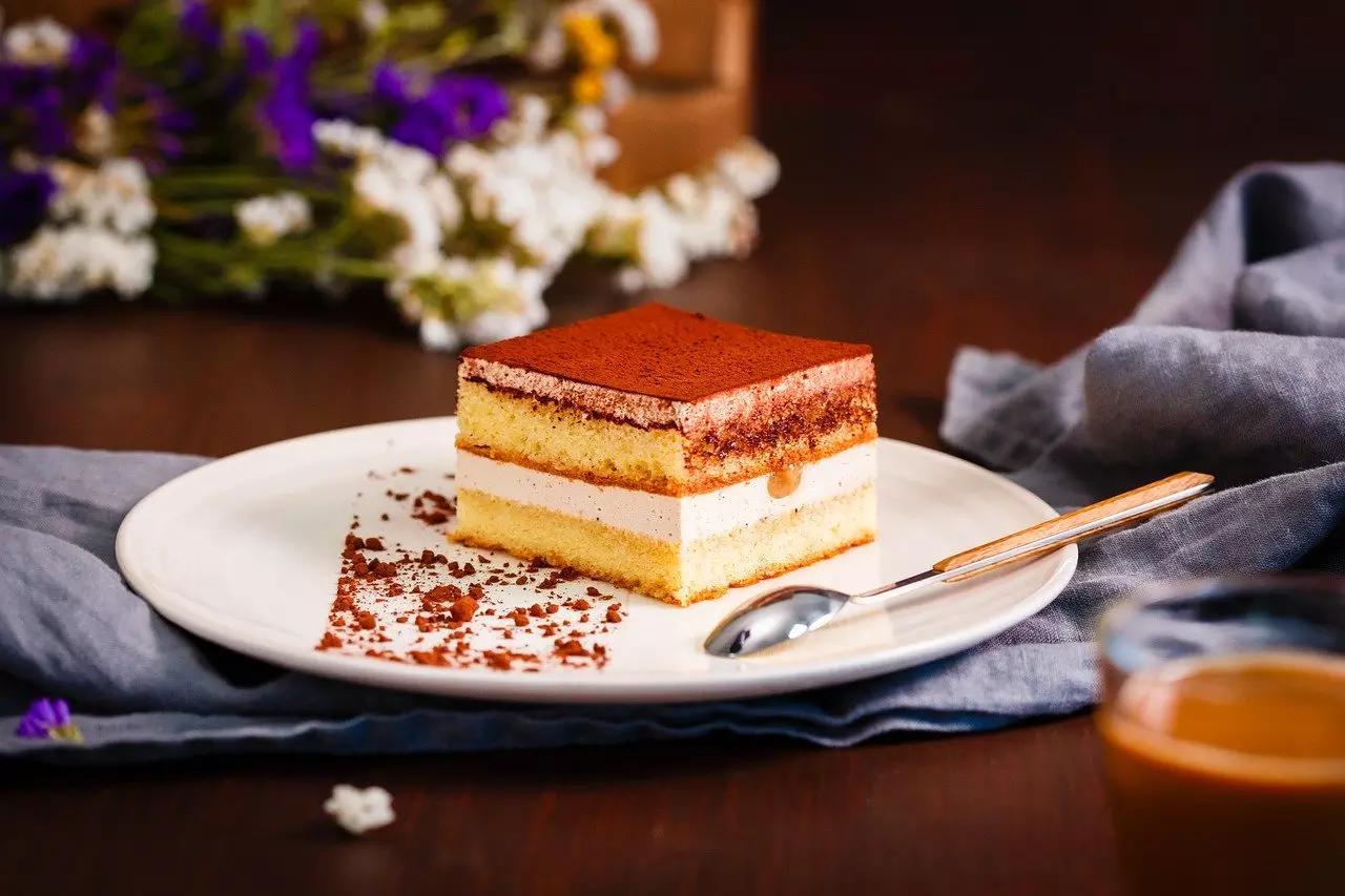 Cosa c'è di meglio alla fine di un pasto di un buon tiramisù? 