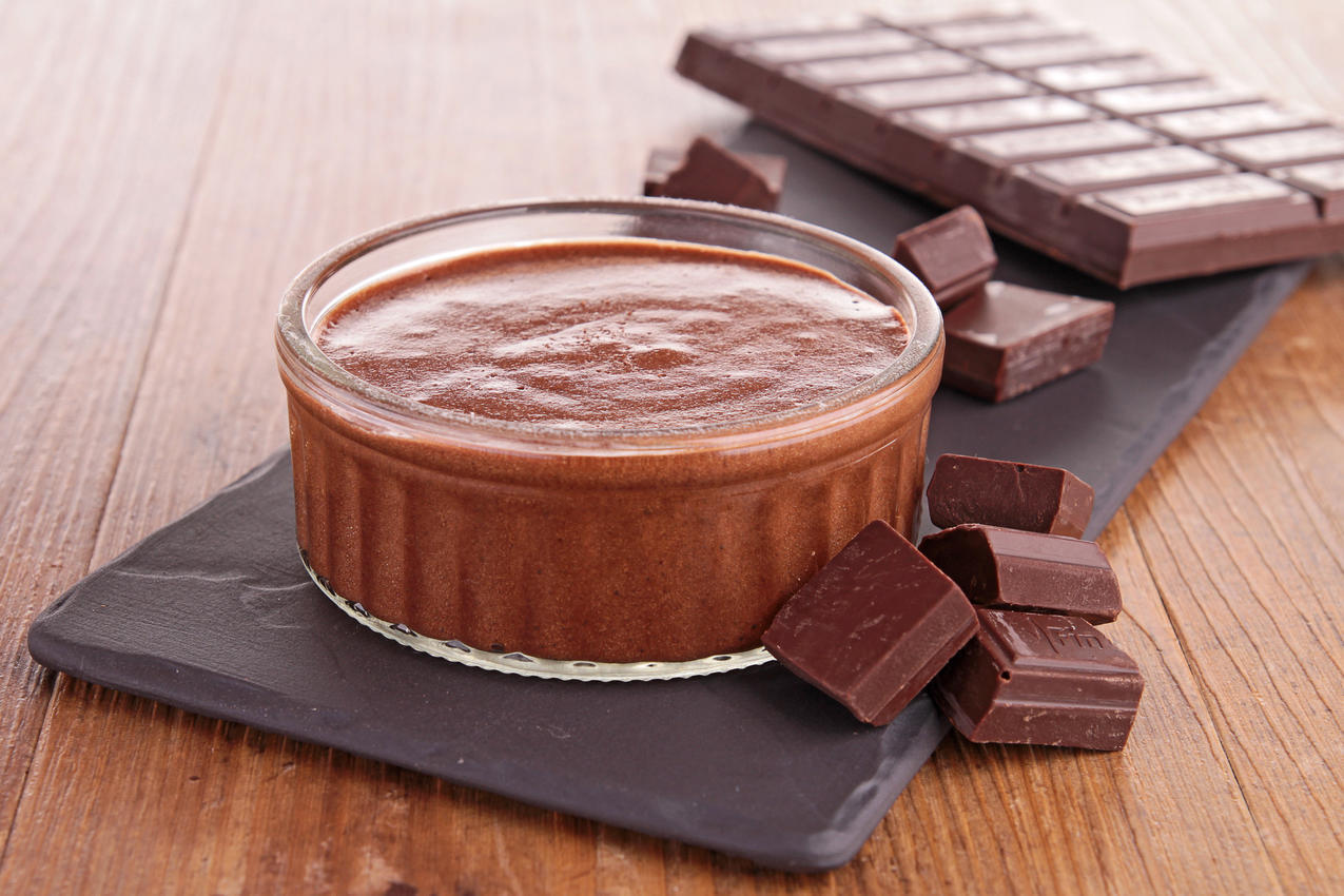 Un dolce goloso e semplice da realizzare: la mousse al cioccolato.