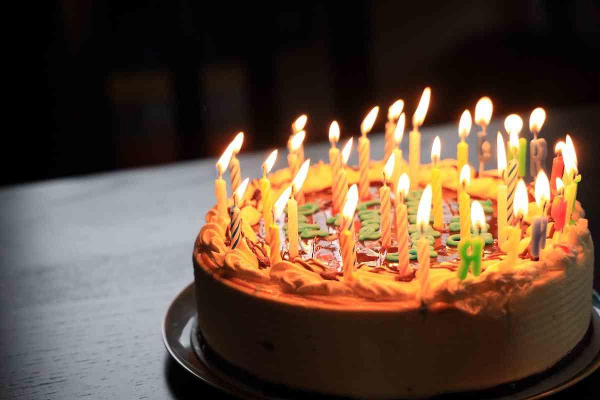 Con pochi accessori, riuscirai a rendere uniche le torte dei compleanni.