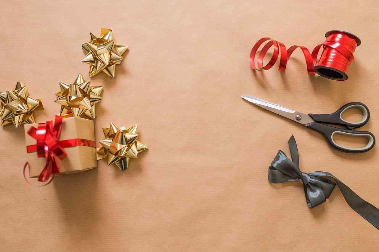 Non serve molto: bastano pochi accessori e un po' di fantasia. Le idee sono tutte online.