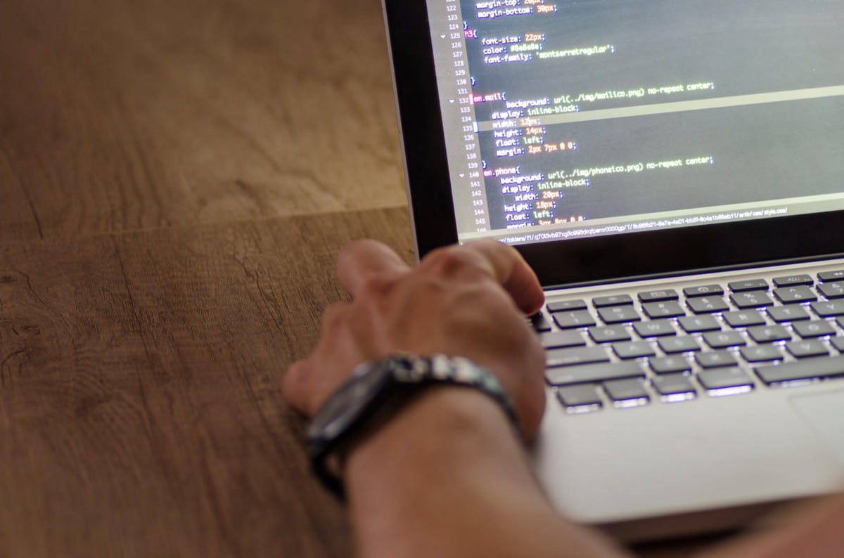 Il PHP è il linguaggio su cui si basano i siti realizzati con WordPress.